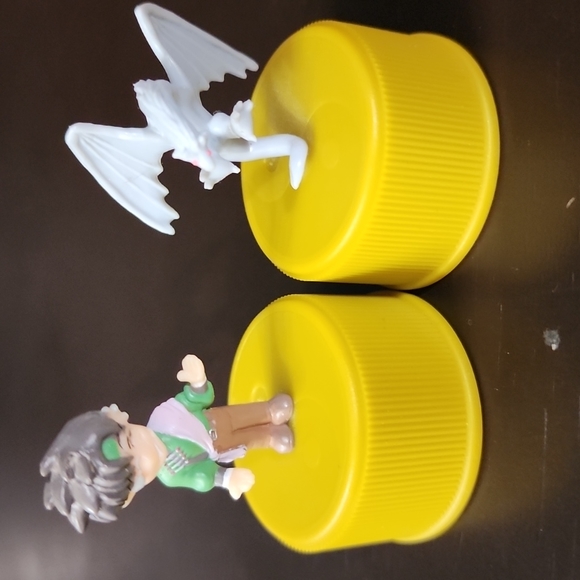 9 Saiyuki Bottle Cap Figures - Picture 2 of 5